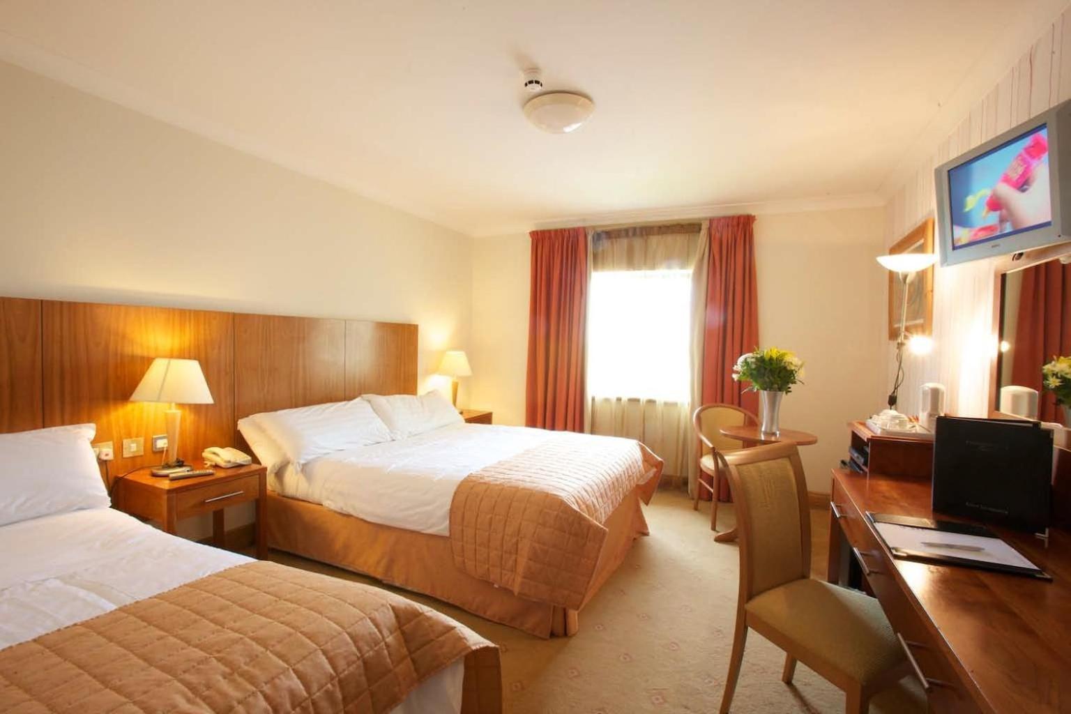 Broadhaven Bay Hotel 벨물릿 외부 사진
