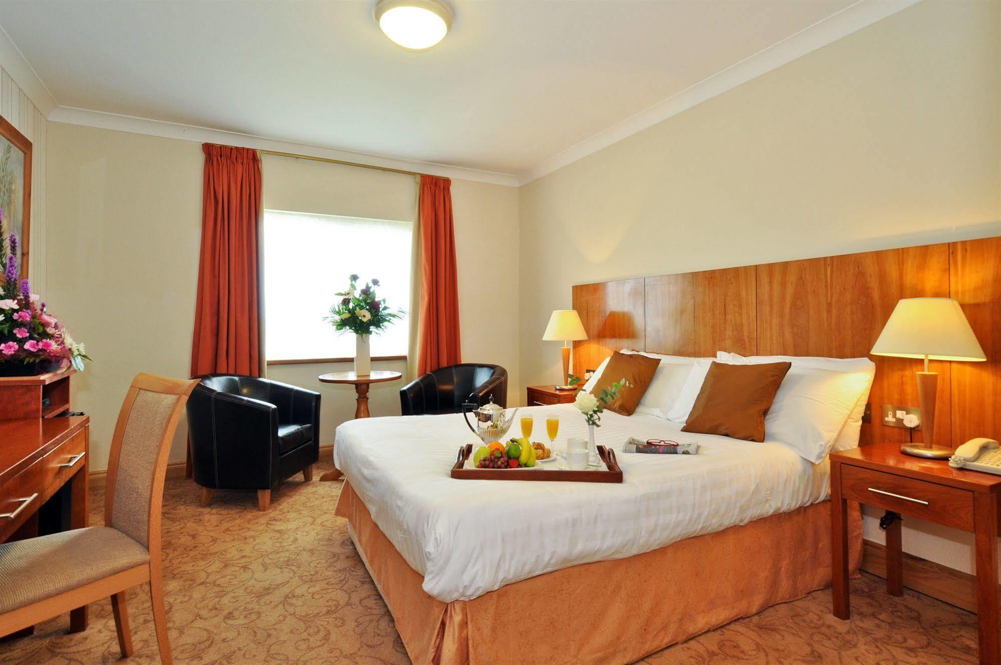 Broadhaven Bay Hotel 벨물릿 외부 사진