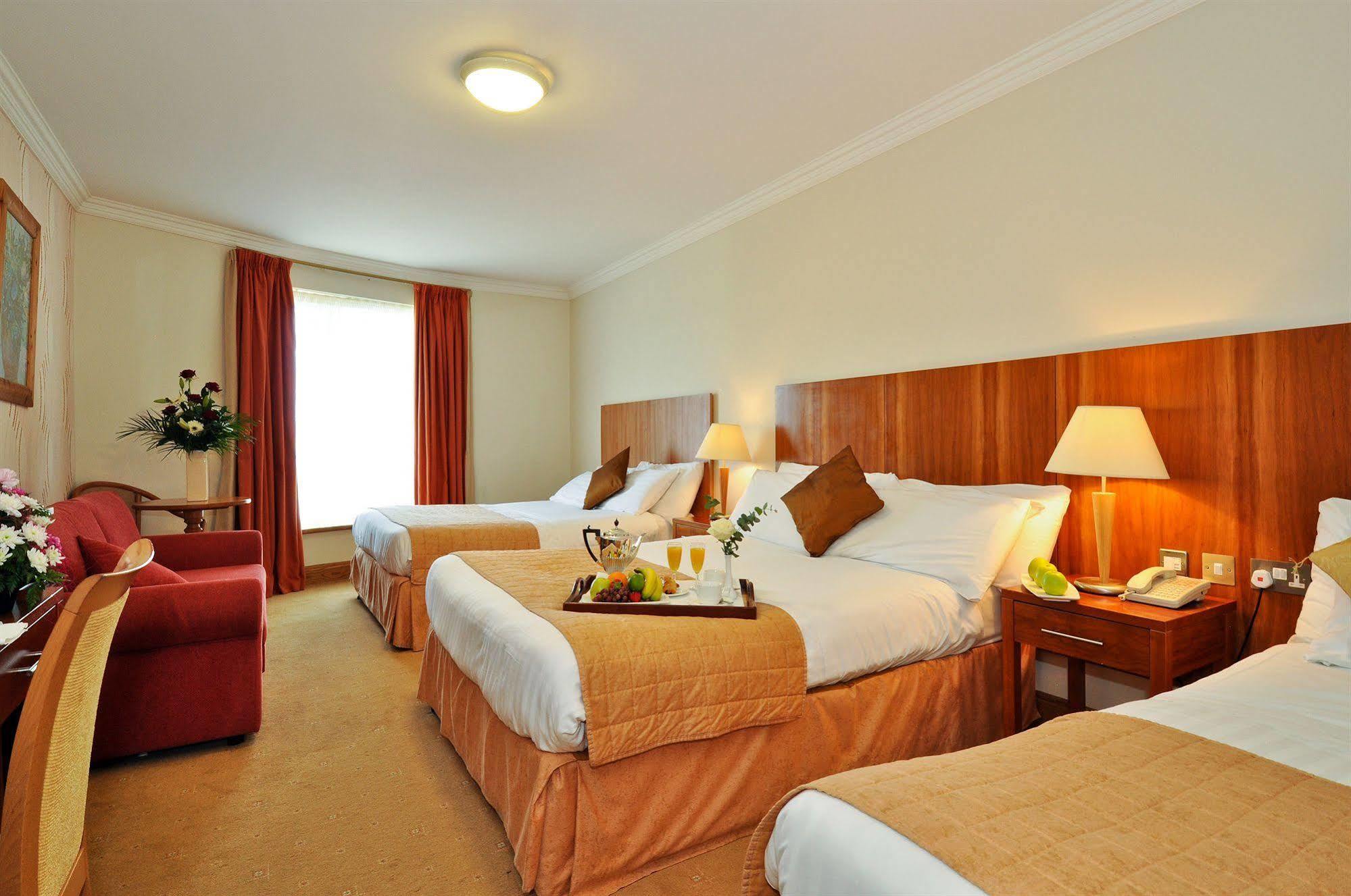 Broadhaven Bay Hotel 벨물릿 외부 사진