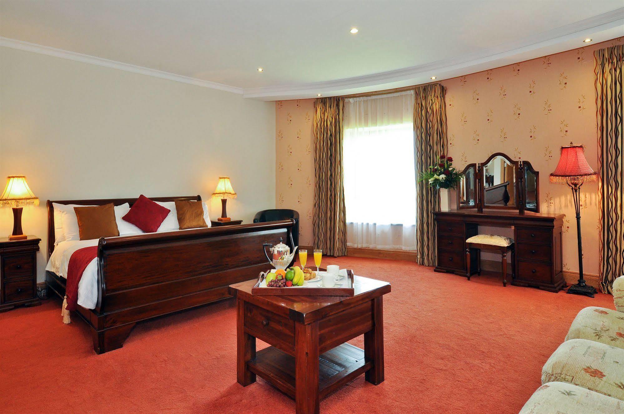Broadhaven Bay Hotel 벨물릿 외부 사진
