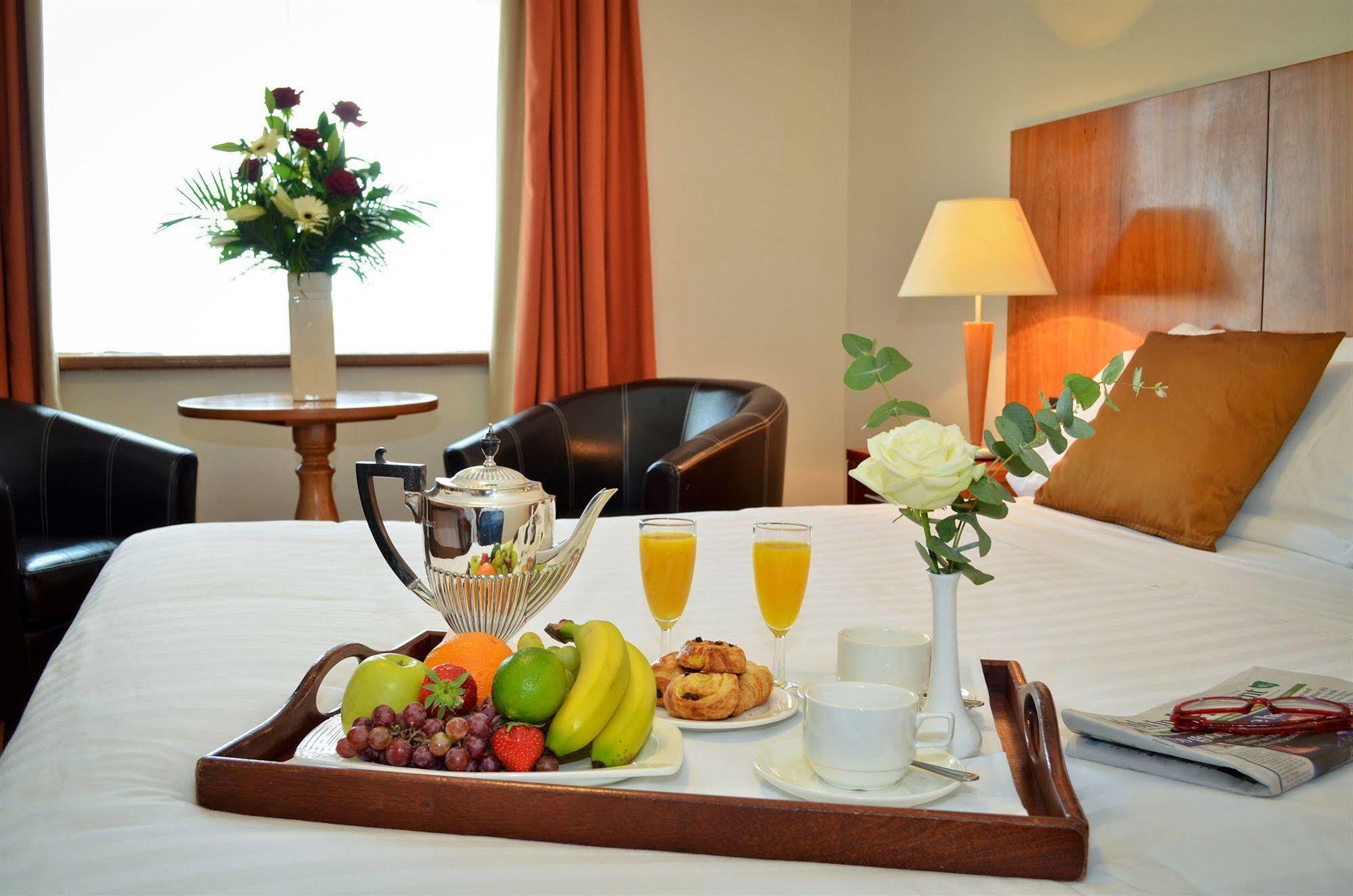 Broadhaven Bay Hotel 벨물릿 외부 사진